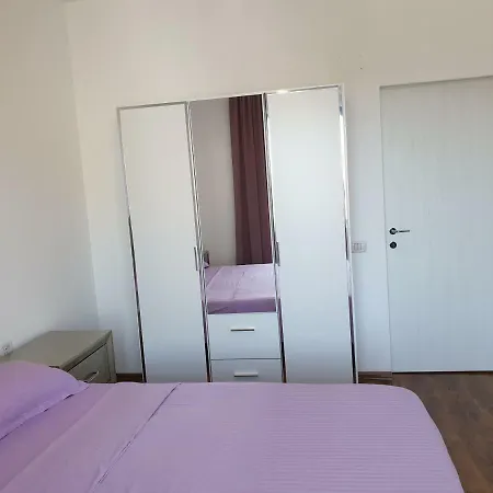 アパート Apartament Alex -pasy ナボダリ
